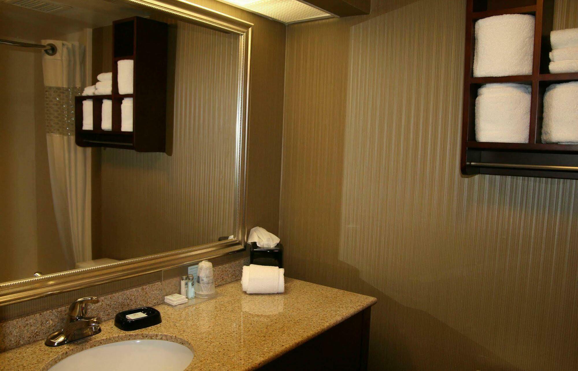 Hampton Inn Aiken Quarto foto